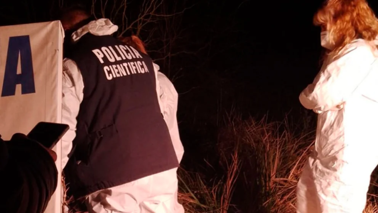 Jugaban en un baldío y encontraron un cuerpo desmembrado
