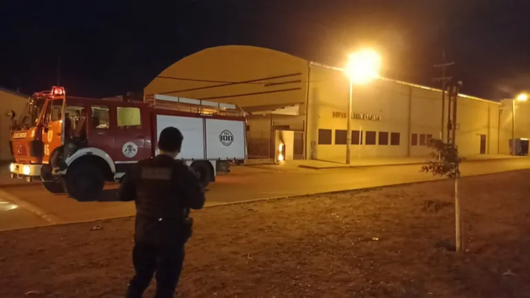 Se incendió un supermercado en Km. 8