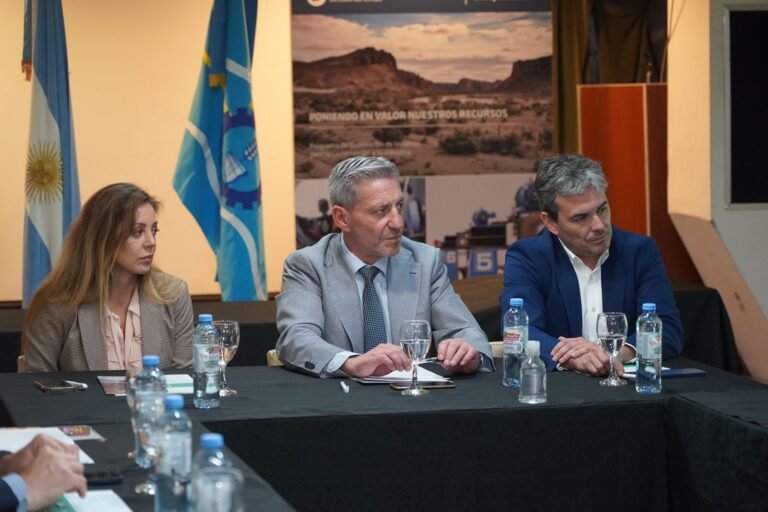 Confirmaron una inversión de más de 1.300 millones de dólares para la Cuenca del Golfo San Jorge