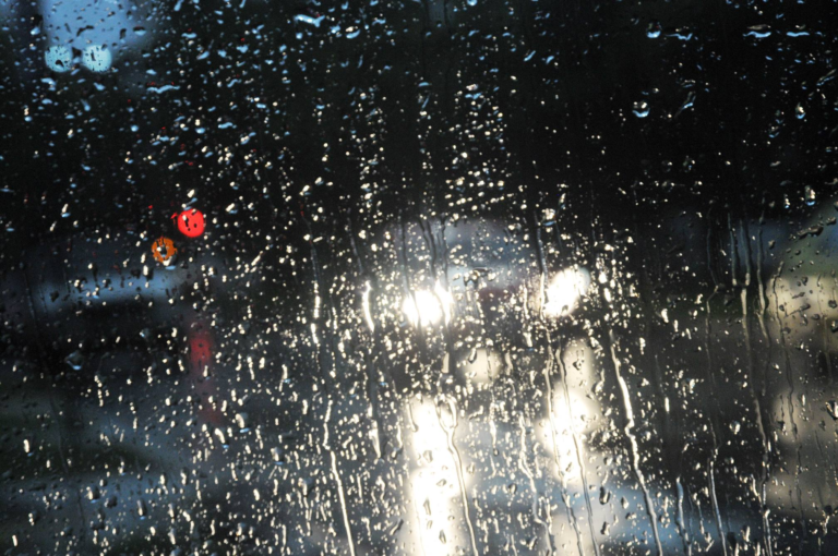 Alerta roja por fuertes lluvias en Chubut