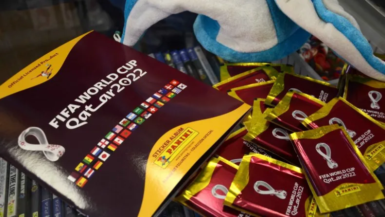 Denunciaron a Panini ante la Justicia por el faltante de figuritas