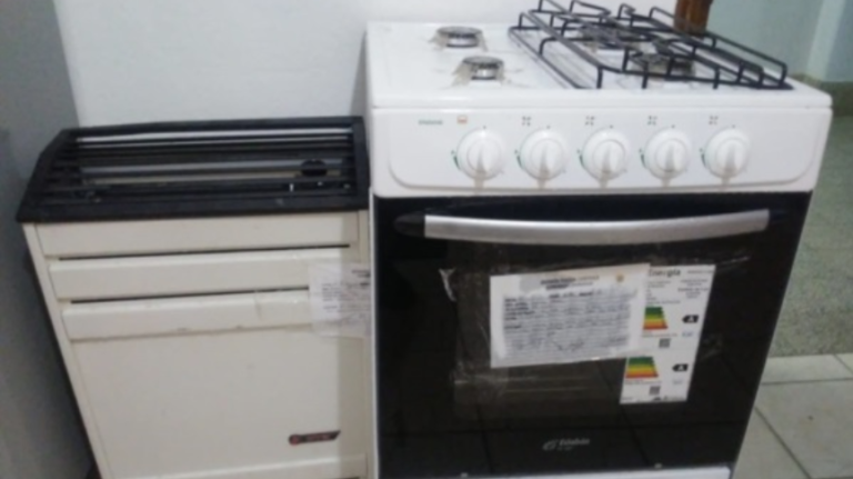 Le robaron sus cosas y las encontró en venta en una ferretería