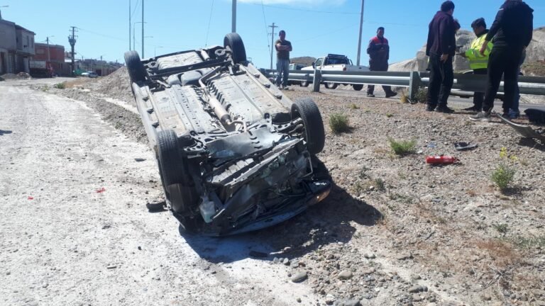 Se quedó dormido y volcó