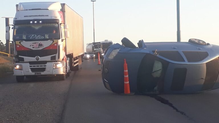 Vuelco en Ruta 3
