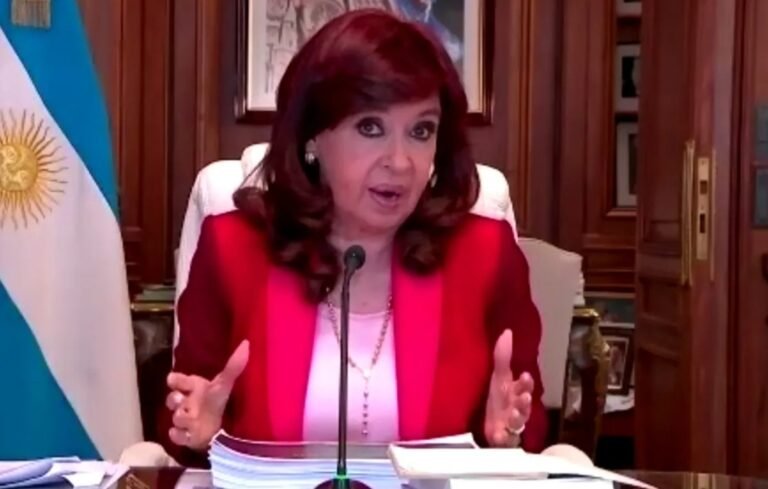 Vialidad: confirman el rechazo al pedido de Cristina para apartar a los jueces y al fiscal que la juzgan