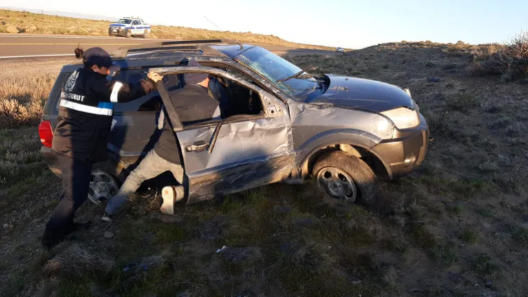 Ruta 26: Un auto volcó y su conductora resultó herida