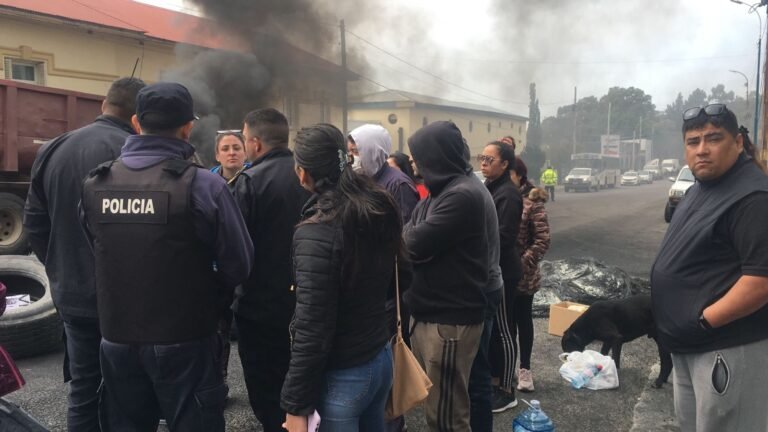 Presuntos abusos: “estamos tratando de dialogar no vamos a desalojar el piquete”