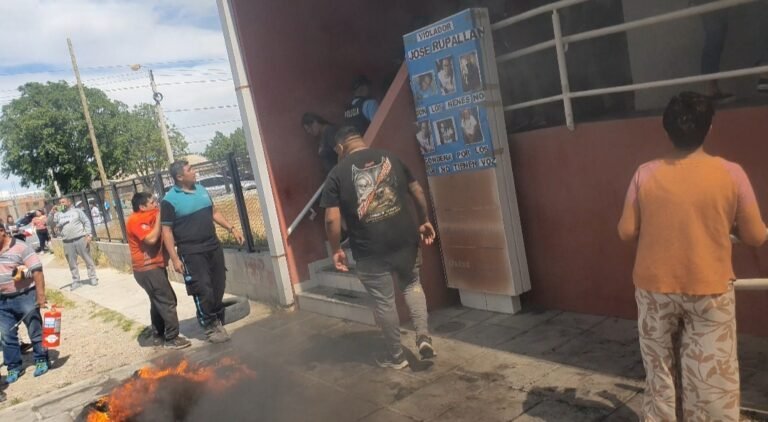 Separaron del cargo al docente acusado de presunto abuso de menores