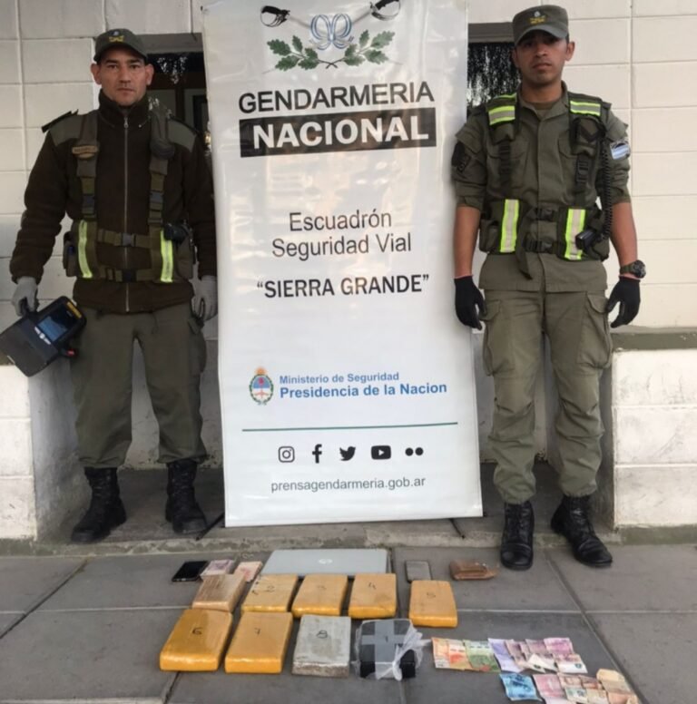 Salieron de Madryn, trasladaban marihuana y cocaína en una camioneta