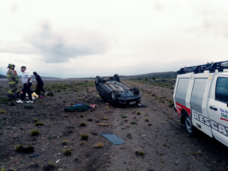 Fatal vuelco en la Ruta 26: un fallecido y tres heridos