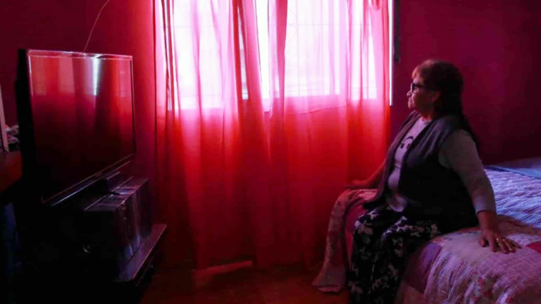 Sueñan con reencontrarse con sus hijos de quienes fueron separados al nacer