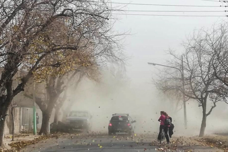 Alertas amarillas por fuertes vientos en Patagonia&nbsp;&nbsp;
