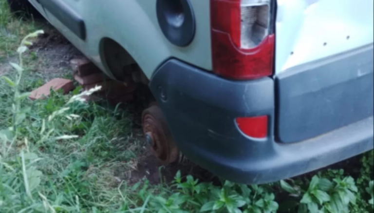 Vandalismo y robo en oficinas municipales de Lago Puelo