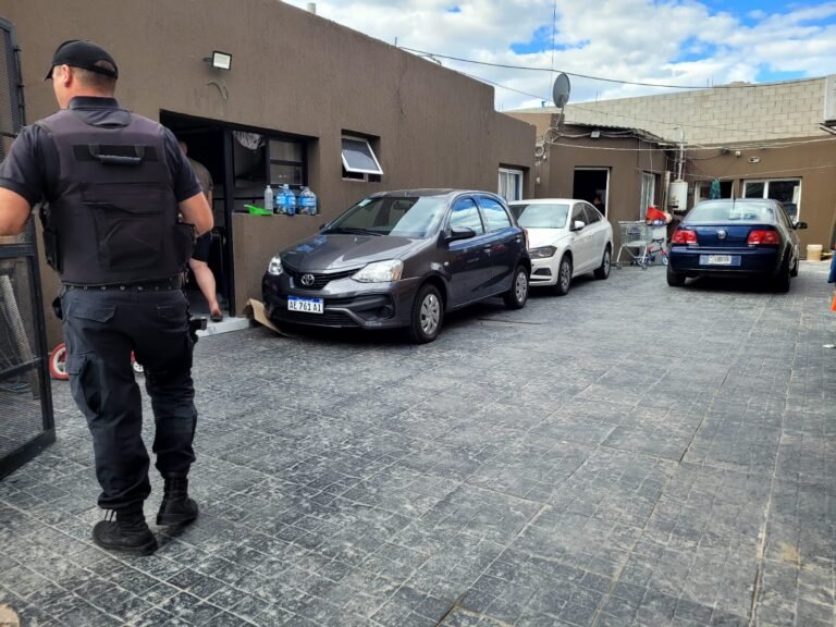 Estafas en compraventa de autos: realizaron allanamientos y pedidos de captura