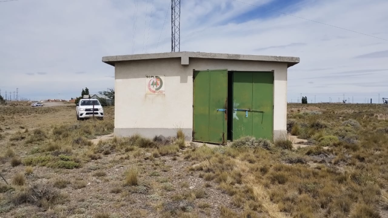 Entraron a robar a una casilla de la SCPL en Pampa Castillo