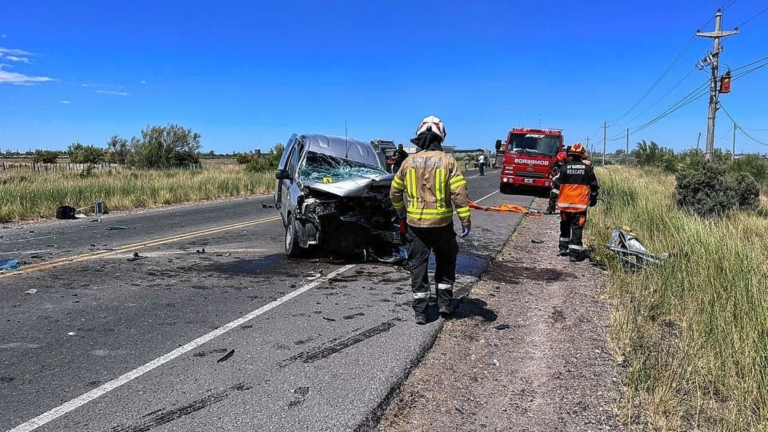 Tragedia en Ruta 7: una mujer falleció y hay varios heridos graves