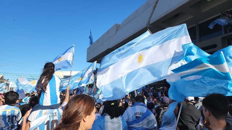 Operativo por los posibles festejos: habrán cacheos y no se permitirá alcohol