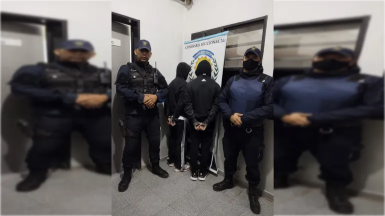 Fueron sorprendidos por la Policía cuando intentaban entrar a una casa