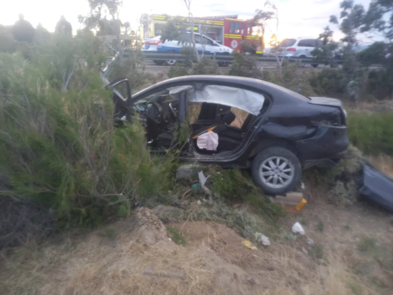 Despistó en la zona de “El Infiernillo” y se estrelló contra la vegetación