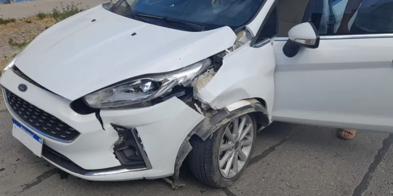 Dos mujeres resultaron heridas tras un choque