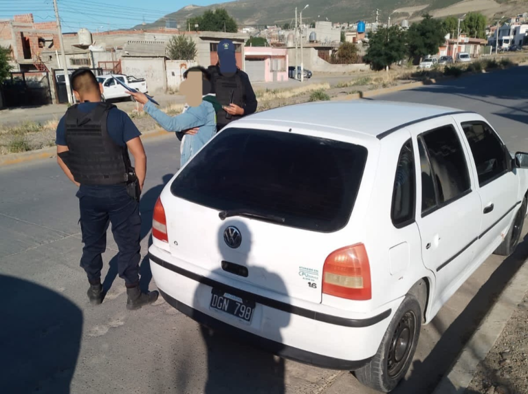 Conducía ebrio realizando maniobras peligrosas y fue demorado