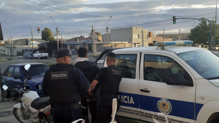 Intentó salir de un supermercado llevándose mercadería sin pagar