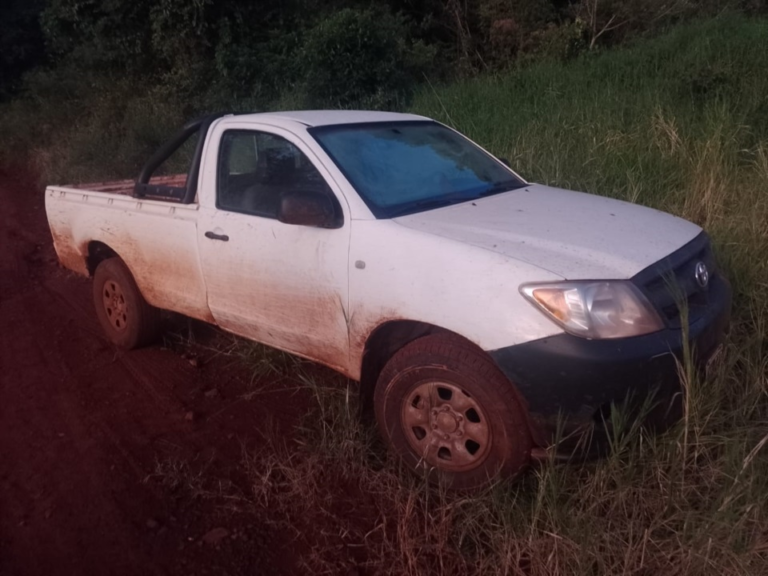 Le pegó y robó la camioneta a su amigo porque no quería seguir tomando