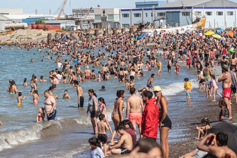 Comodoro superó los 36 grados y continúa el alerta por altas temperaturas