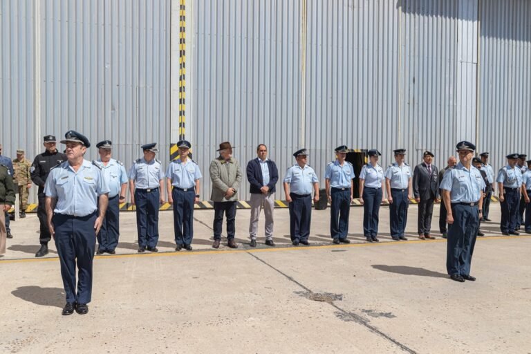 El Municipio acompañó la asunción del nuevo jefe de la Fuerza Aérea