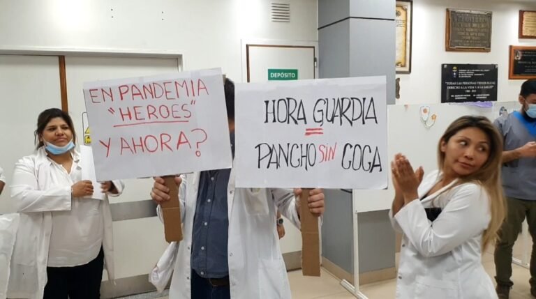 Paro total de médicos por 72 horas en los hospitales de la provincia