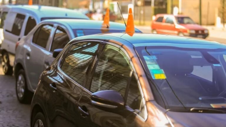 Aumentaron los aranceles para patentar un auto 0km o transferir un usado: son 20% más caros desde enero