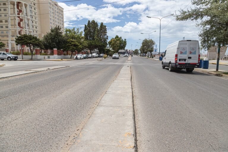 Comienzan los trabajos de reparación en Yrigoyen y 9 de Julio