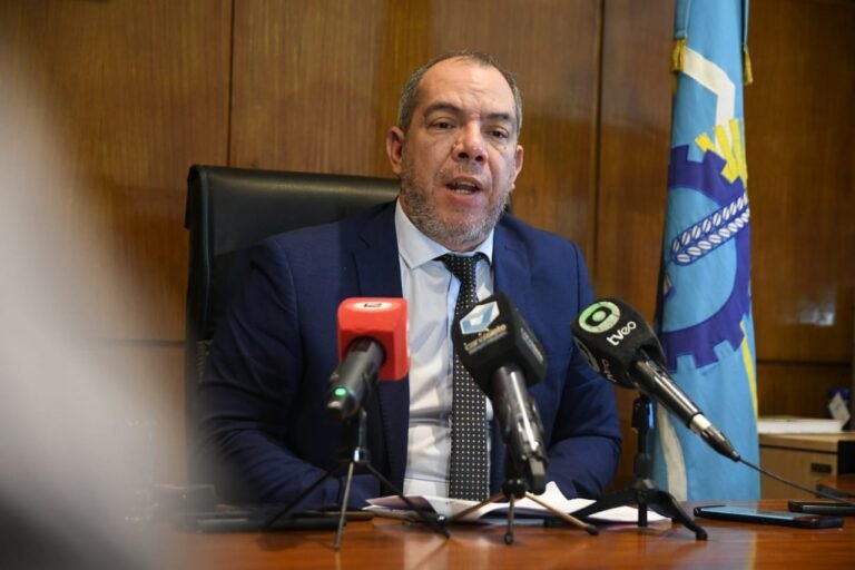 Ningún docente de la Provincia percibirá menos de 130 mil pesos en sus haberes