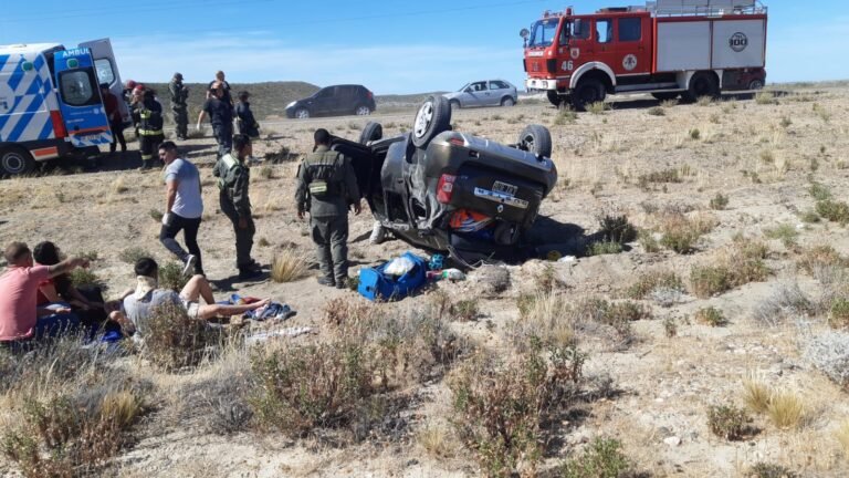 Vuelco en Ruta 3 con un menor lesionado