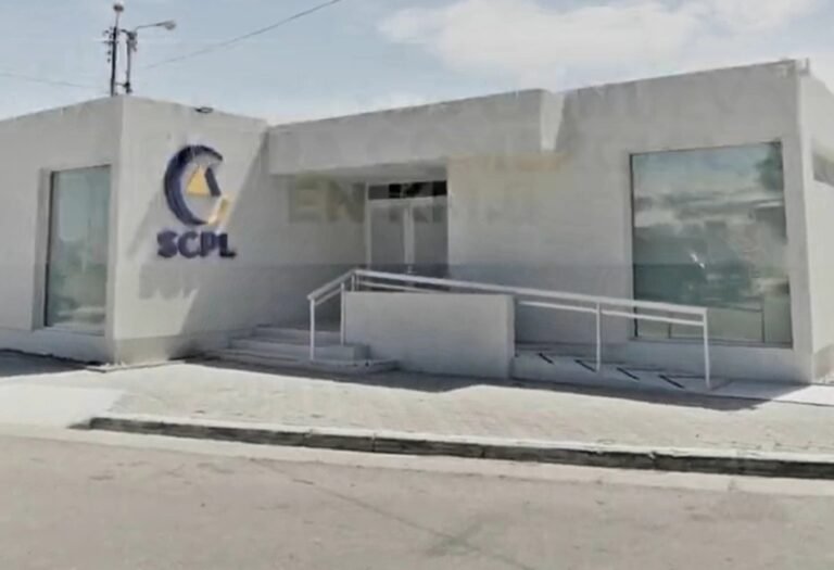 Sin atención al público en las oficinas comerciales de la SCPL en Km.8
