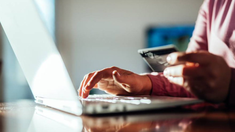 Le vaciaron la caja de ahorros: le robaron más de 600 mil pesos