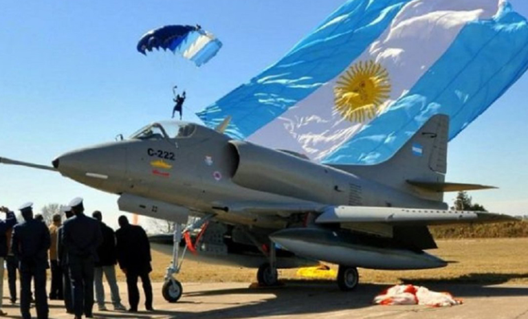 Abren las inscripciones para formar parte de la Fuerza Aérea Argentina