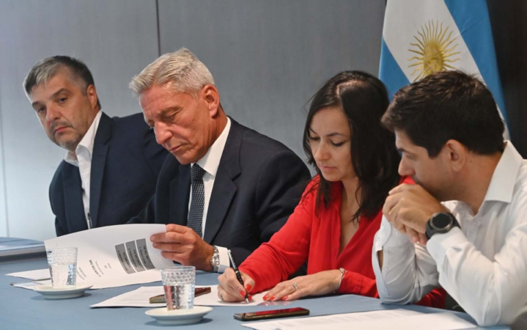 Arcioni: “En un futuro, las inversiones se van a ir para Vaca Muerta”