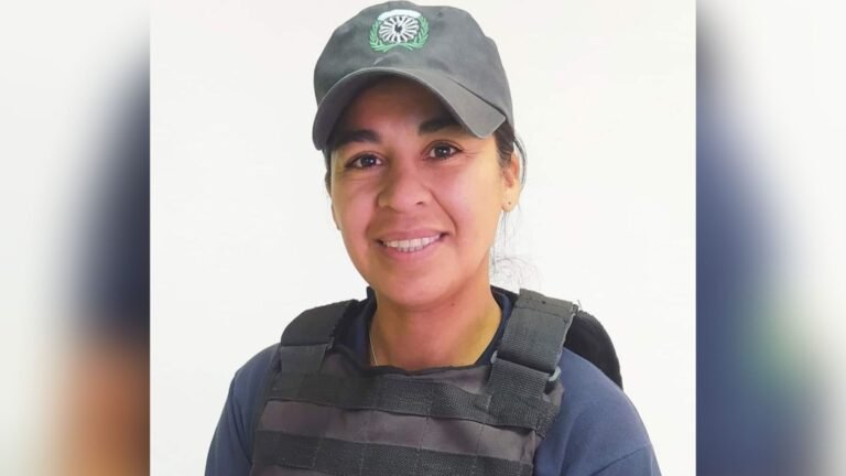 Le salvó la vida a un hombre que se ahogaba en el mar realizándole RCP