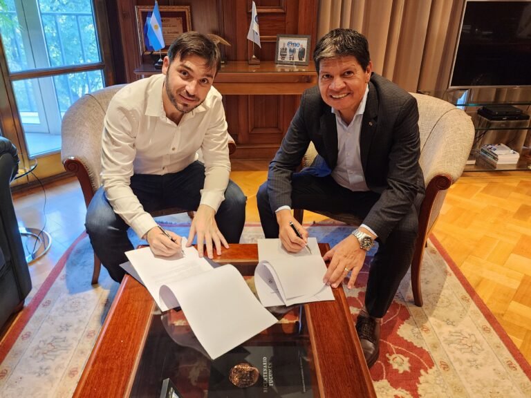 Entregaron a legisladores nacionales de Chubut el proyecto unificado por Zona Desfavorable