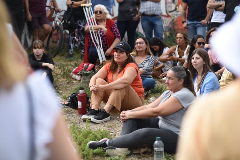 Ana Clara Romero: “Los vecinos exigen que se terminen las obras y los privilegios para unos pocos”