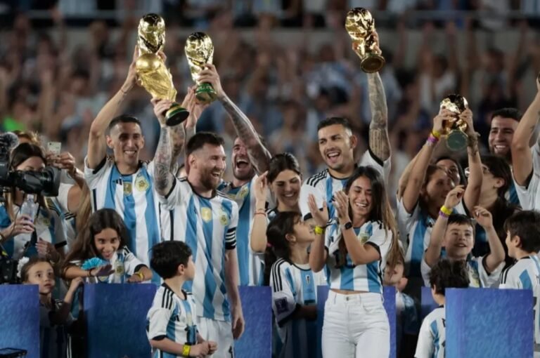 Santiago del Estero decretó asueto por la llegada de la Selección