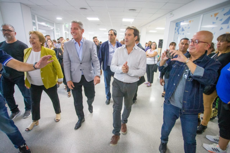 Luque y Arcioni anunciaron la puesta en marcha del Centro de Encuentro de Km. 8