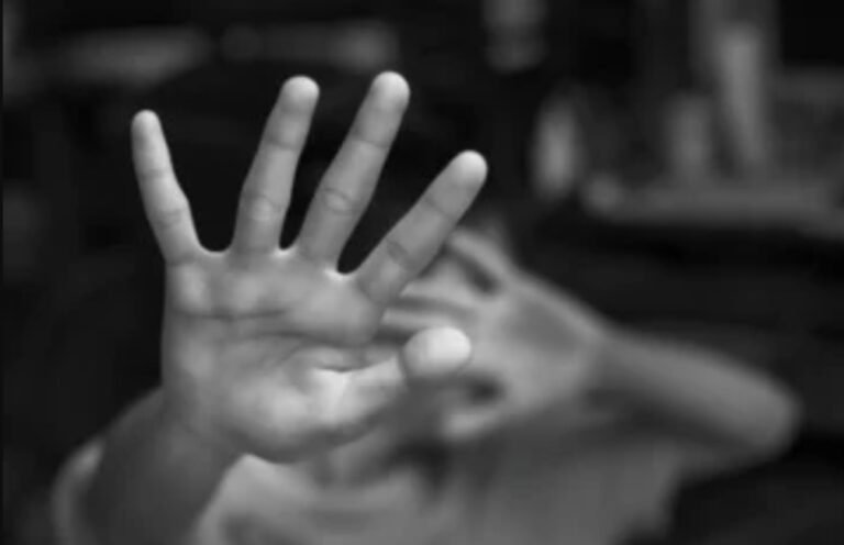 Histórico fallo: un juez ordenó a tres adolescentes que dejen de hacerle bullying a un compañero