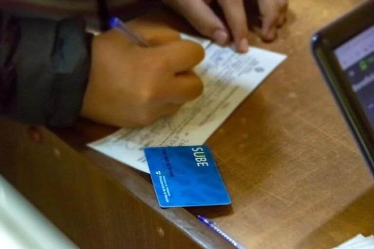 Continuarán con la carga de atributos para beneficiarios del TEG