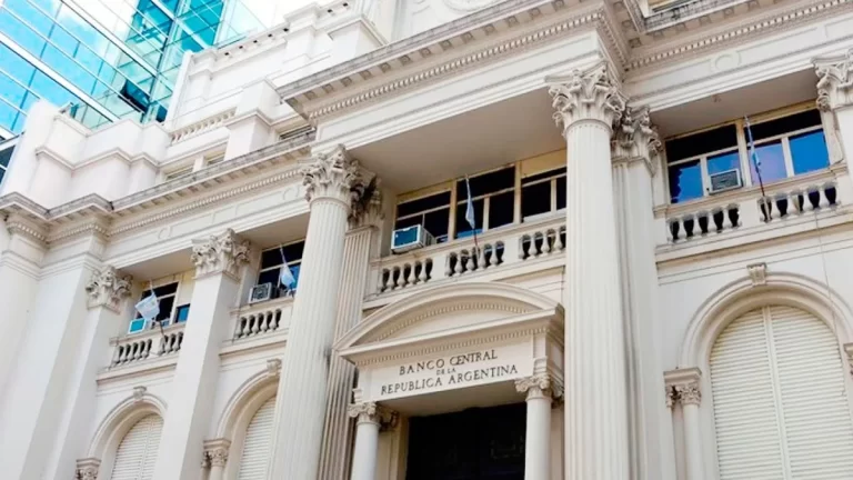 El Banco Central subió la tasa de interés al 91%