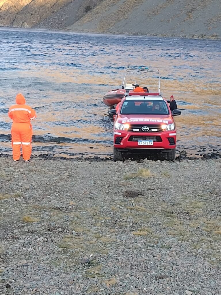 Encontraron sanos y salvos a los chubutenses que buscaban en el Lago Pueyrredón