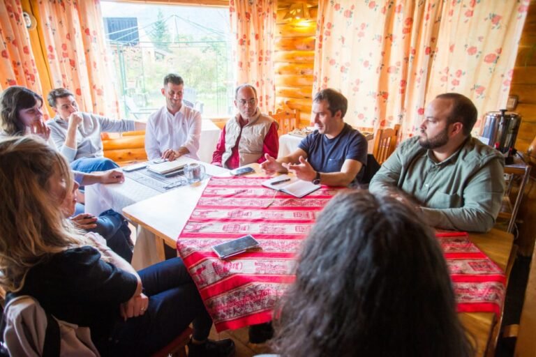 Luque con prestadores turísticos: “Esta región es una gran esperanza para la provincia”