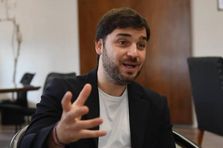 Torres se solidarizó con la periodista agredida y culpó a Luque y Sastre