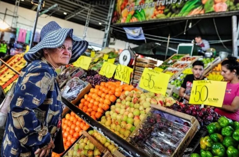 Inflación: Argentina importará alimentos para bajar los precios